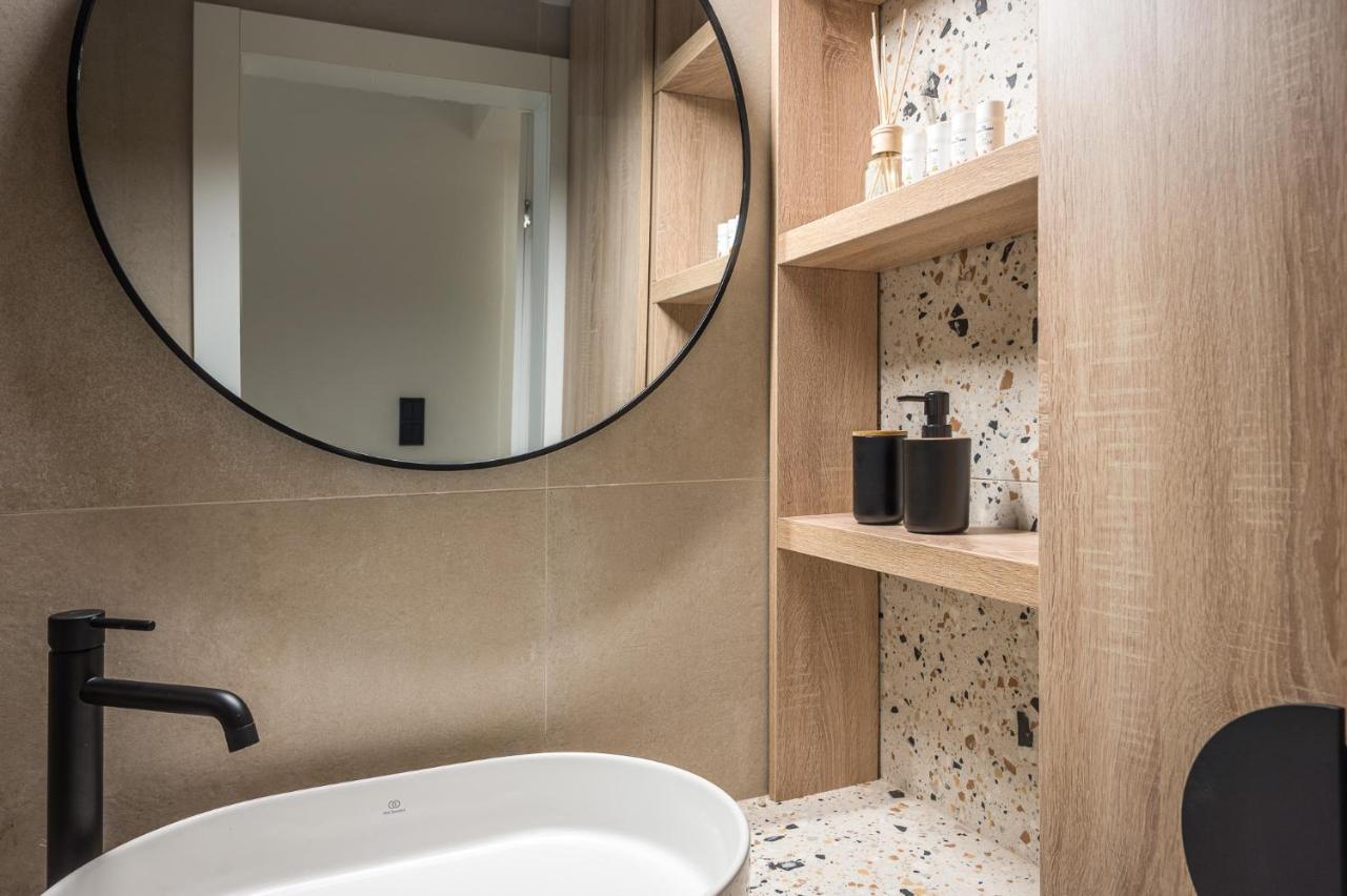 Elepoque Living Apartment Heraklion  ภายนอก รูปภาพ